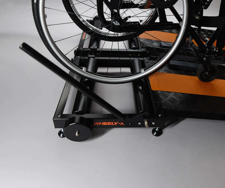 POWER獨家-輪椅推行訓練器